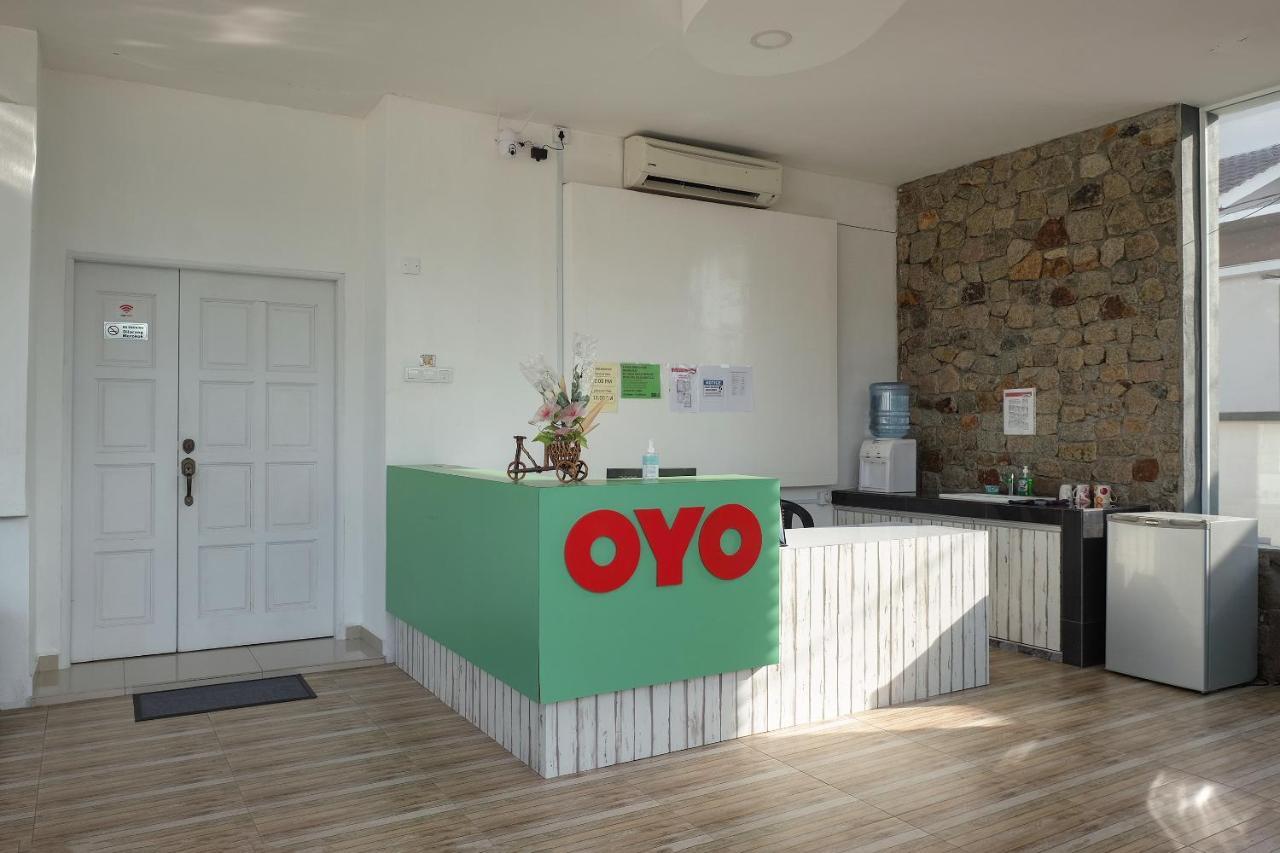 Oyo90005 Dc别墅旅馆 瓜拉云冰 外观 照片
